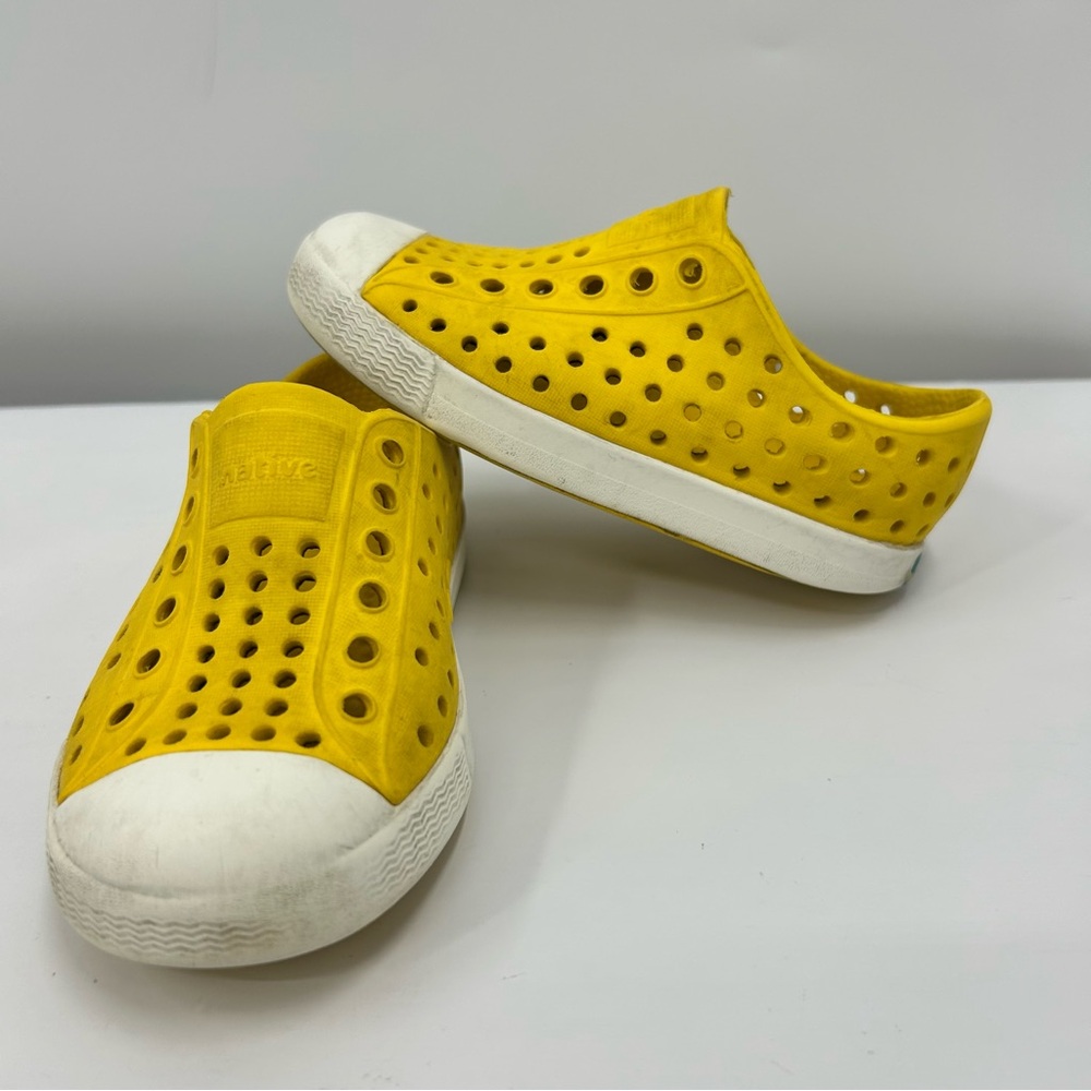 Native Jefferson Yellow Slip-On Shoes Toddler 7